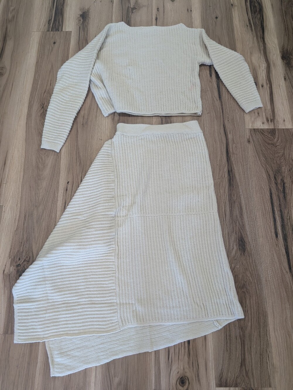 12th Tribe 2 pc sweater top w/asymmetrical knit skirt in cream BNWT XS $148